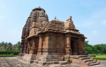 Tour Package for 2 Days 1 Night from Bhubaneswar