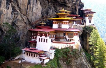 Amazing 8 Days 7 Nights Paro, Thimphu, Gangtey with Punakha Holiday Package