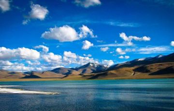 Pleasurable 7 Days 6 Nights Leh, Sarchu, Pangong Lake and Nubra Valley Vacation Package
