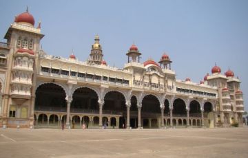 Amazing 6 Days 5 Nights Bangalore with Mysore Ooty Trip Package