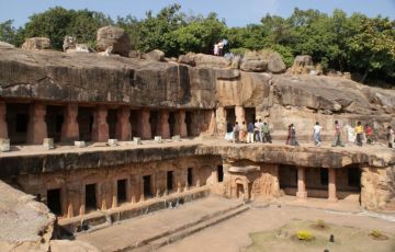Amazing 6 Days 5 Nights Bhubaneswar, Ratnagiri, Udayagiri, Lalitgiri, Konark and Puri Tour Package