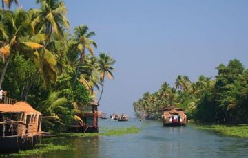 Heart-warming 7 Days 6 Nights Munnar Family Trip Package