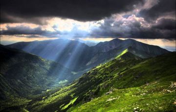 Ecstatic 8 Days 7 Nights Thekkady Holiday Package