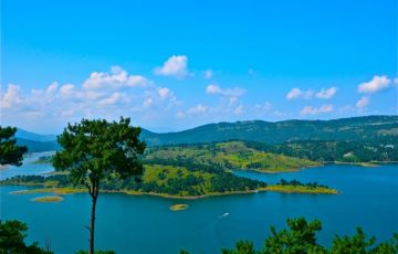 Beautiful Shillong-sightseeing Tour Package for 5 Days