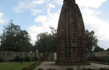 Magical 10 Days 9 Nights Chhattisgarh Tribes, Bhoramdeo Temples Group, Mahant Ghasidas Museum and Kanger Valley National Park Tour Package