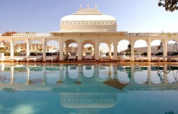 Amazing 10 Days 9 Nights New Delhi, Agra, Jaipur, Jodhpur, Udaipur, Ranakpur, Pushkar with Fatehpur Sikri Holiday Package