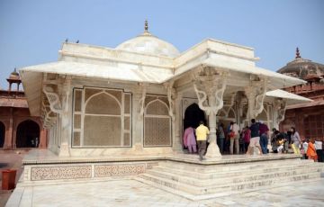 Family Getaway 10 Days 9 Nights Delhi, Agra, Jaipur, Bikaner, Jaisalmer, Jodhpur and Udaipur Trip Package