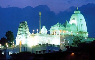 Family Getaway 4 Days 3 Nights Hyderabad Holiday Package