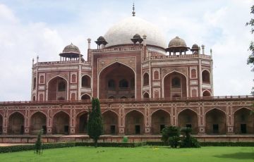 Heart-warming 3 Days 2 Nights Agra, Jaipur and Delhi Vacation Package