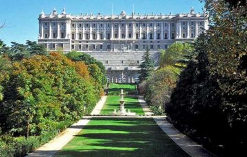 Memorable 6 Days 5 Nights Barcelona and Madrid Vacation Package