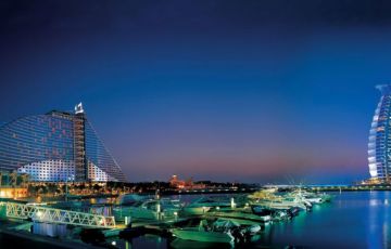 Amazing 5 Days 4 Nights Dubai Trip Package