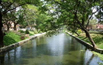 Family Getaway 7 Days 6 Nights Cochi Tour Package