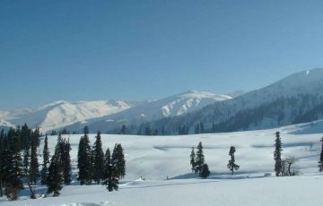 Experience 11 Days 10 Nights Delhi Holiday Package