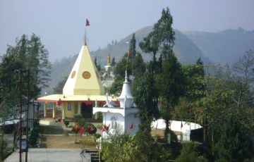 Magical 6 Days 5 Nights Kalimpong, Gangtok, Tsomgo lake Baba Mandir and Darjeeling Tour Package