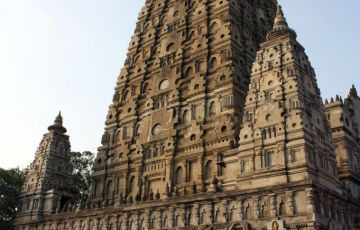 Memorable 13 Days 12 Nights Lucknow Holiday Package