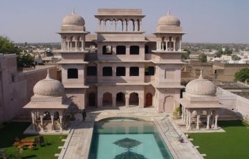 Family Getaway 13 Days 12 Nights Delhi, Mandawa, Bikaner, Jaisalmer, Jodhpur, Jaipur, Fatehpur Sikri and Agra Tour Package