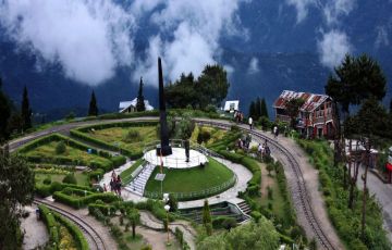 Heart-warming 6 Days 5 Nights Darjeeling Vacation Package