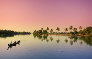 Pleasurable Kumarakom Tour Package for 16 Days 15 Nights