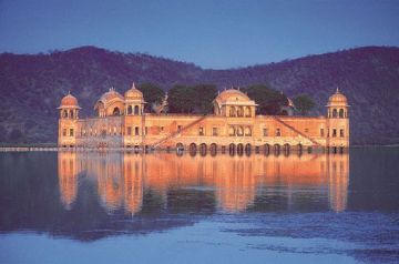 Amazing 5 Days 4 Nights Agra Tour Package