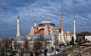 Beautiful 10 Days 9 Nights Istanbul Holiday Package