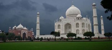 Beautiful 5 Days 4 Nights Delhi Tour Package