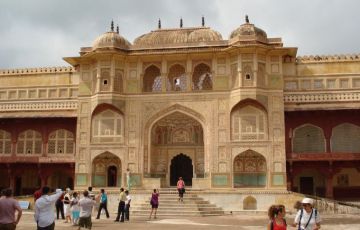 Best 5 Days 4 Nights Agra Tour Package