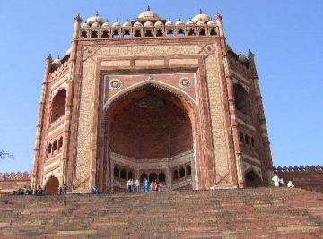 8 Days Delhi to Delhi Vacation Package