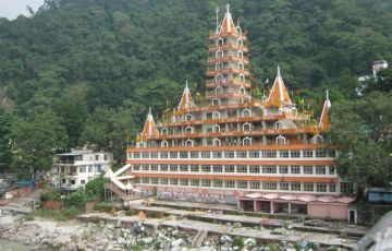 Memorable 9 Days 8 Nights Delhi, Jaipur, Agra with Rishikesh Vacation Package