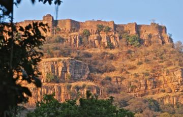 Family Getaway 8 Days 7 Nights Gao, Delhi, Agra, jaipur with Ranthambhore Holiday Package