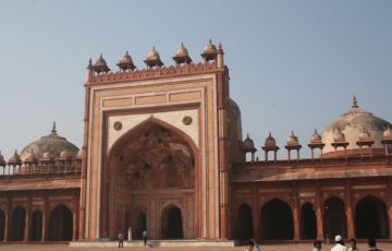 Pleasurable 8 Days 7 Nights Delhi, Agra, Jaipur, Ranthambore and Fatehpur Sikri Tour Package