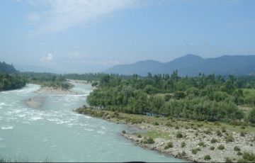 Amazing 6 Days 5 Nights Srinagar, Gulmarg, Pahalgam and Sonmarg Holiday Package