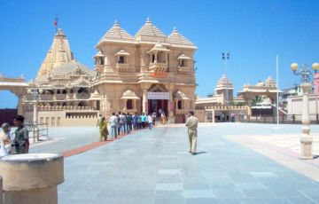 Amazing 5 Days 4 Nights Rajkot, Dwaraka, Porbandar, Veraval and Somnath Holiday Package