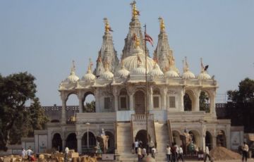 Ecstatic 6 Days 5 Nights Gondal Tour Package