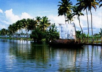 Ecstatic 4 Days 3 Nights Cochin, Munnar, Kumarakom with Kerala Trip Package