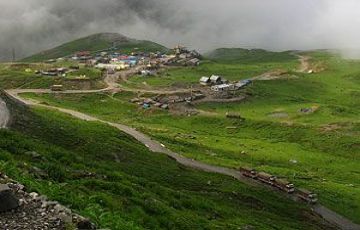 9 Days 8 Nights Rohtang Pass Vacation Package