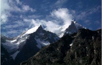 Experience 7 Days 6 Nights Delhi Holiday Package