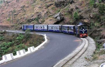 9 Days 8 Nights Darjeeling, Gangtok, Kalimpong, Lachung and Yumthang Valley Trip Package