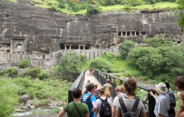 Pleasurable 14 Days 13 Nights Pushkar Temple, Ajmer, Udaipur Lakes, Jodhpur Fort with Ajanta and Ellora Caves Trip Package