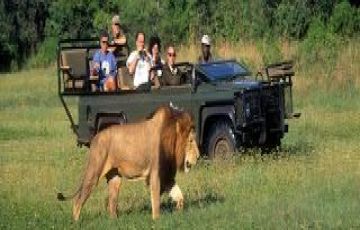 Ecstatic 10 Days 9 Nights Africa Holiday Package
