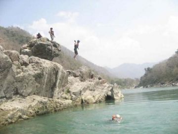 Beautiful 4 Days 3 Nights Rishikesh with Pauri Trip Package