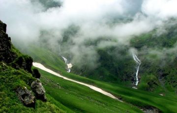 Amazing Rohtang Pass Tour Package for 6 Days 5 Nights