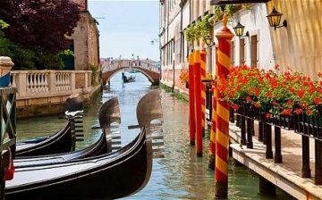 Family Getaway 6 Days 5 Nights Rome, Florence, Venice with Milan Tour Package