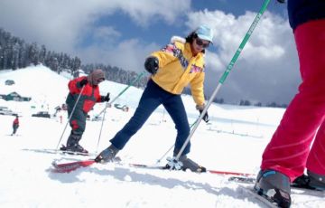 Memorable Gulmarg Tour Package for 6 Days 5 Nights