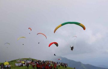 Family Getaway 4 Days 3 Nights Kochi Tour Package