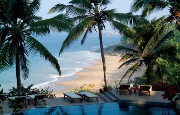 Best 7 Days 6 Nights Trivandrum, Kovalam, Kumarakom, Alleppey, Cochin and Houseboat Holiday Package