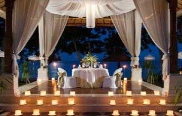 Pleasurable 4 Days 3 Nights Cochin, Munnar with Alleppey Tour Package