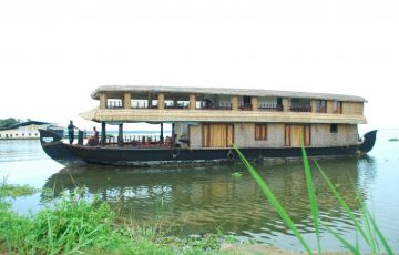 Family Getaway 6 Days 5 Nights Thekkady Vacation Package