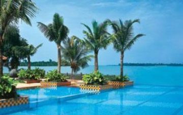 Beautiful 4 Days 3 Nights Kerala Vacation Package
