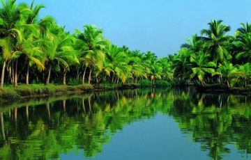 Pleasurable 10 Days 9 Nights Kumarakom, Alleppey and Lakshdweep Tour Package