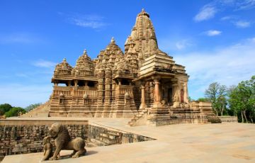 Amazing 5 Days 4 Nights Jhansi, Orchha and Khajuraho Holiday Package